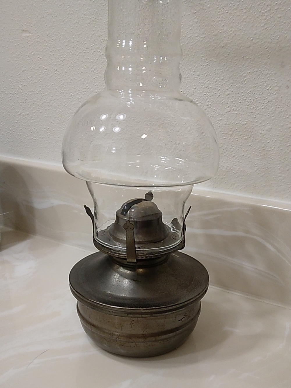 Vintage Lamplight Farms Gray Metal Oil Lamp Rustic Farmhouse Decor